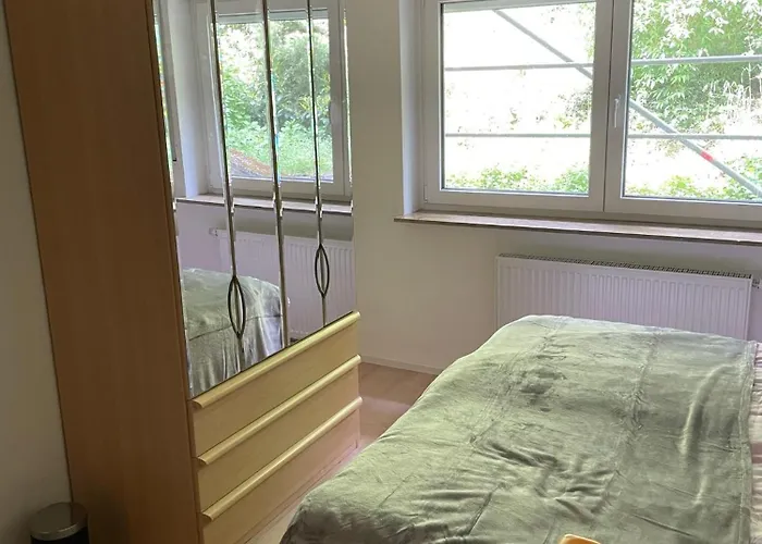 Ganze In Ruhiger Lage * Oerlenbach